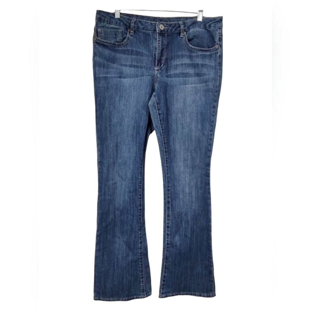 Chip & Pepper Women's Stella Bootcut Denim Jeans Size 32 x 32 Inseam
